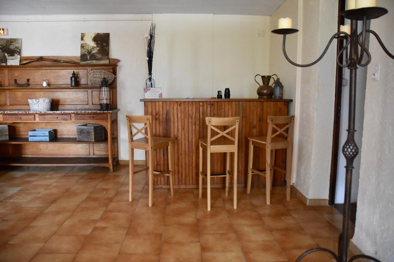 Hotel La Bastide Du Logis Du Pin La Martre Exteriér fotografie