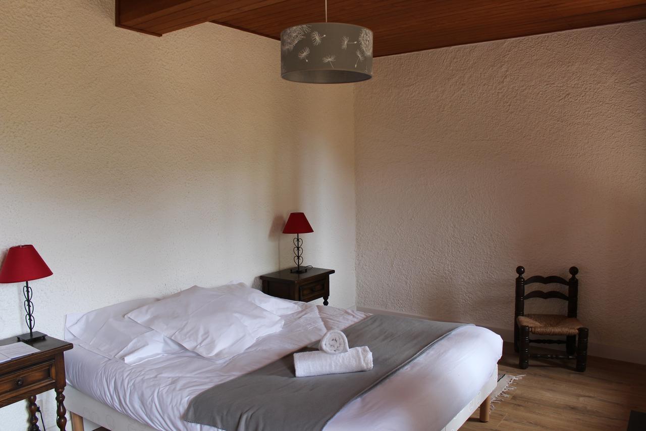 Hotel La Bastide Du Logis Du Pin La Martre Exteriér fotografie